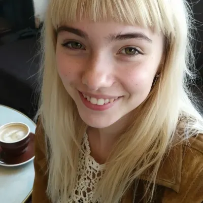 Маша, 22